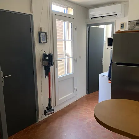 F2 Agreable Avec Terrasse Apartamento